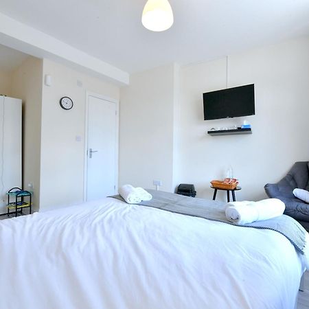 City Apartments Near Seven Sisters Londra Esterno foto