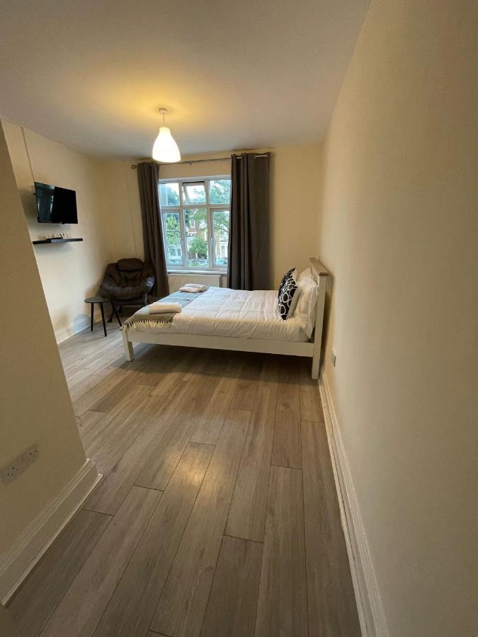 City Apartments Near Seven Sisters Londra Esterno foto