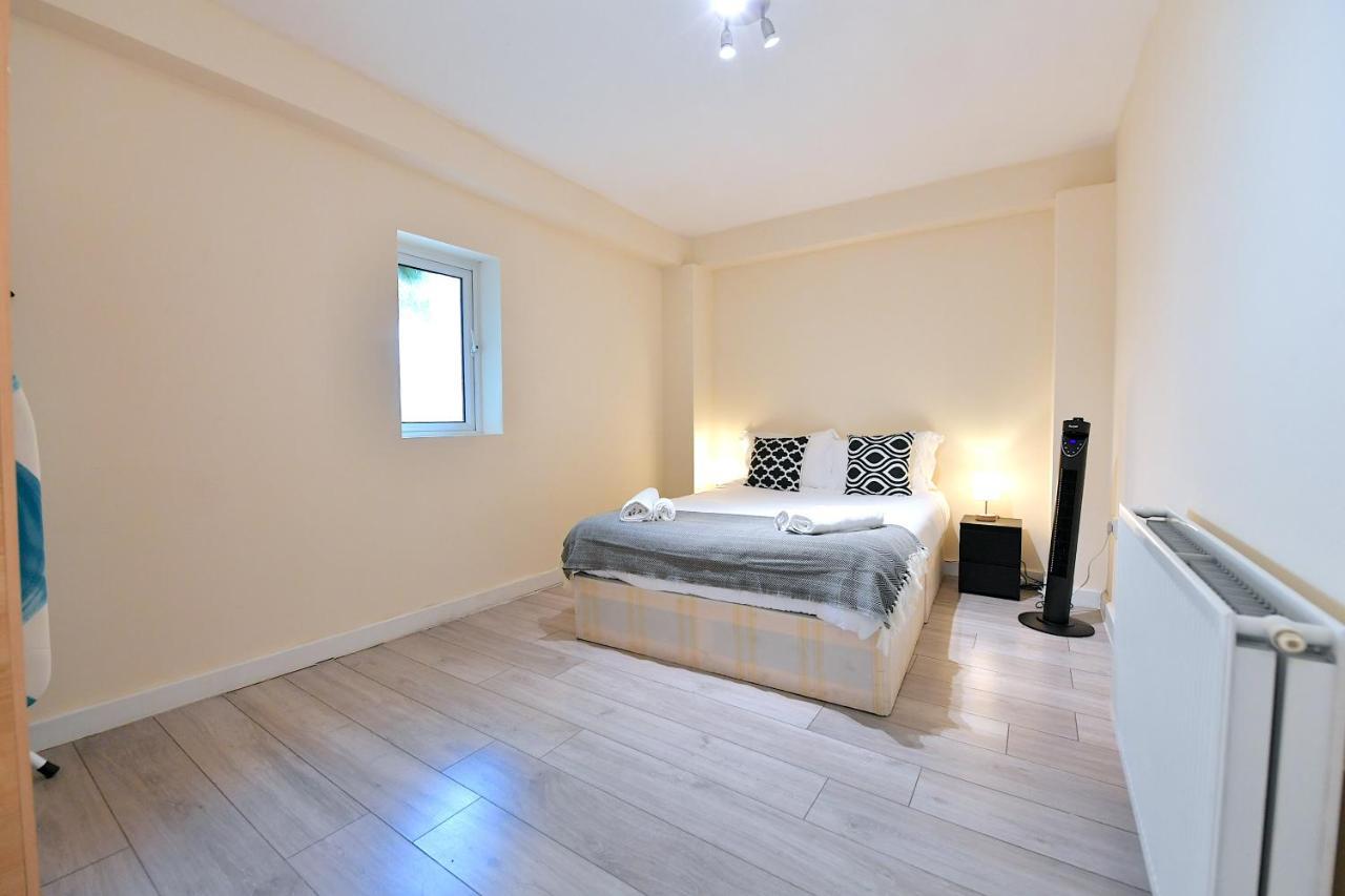 City Apartments Near Seven Sisters Londra Esterno foto