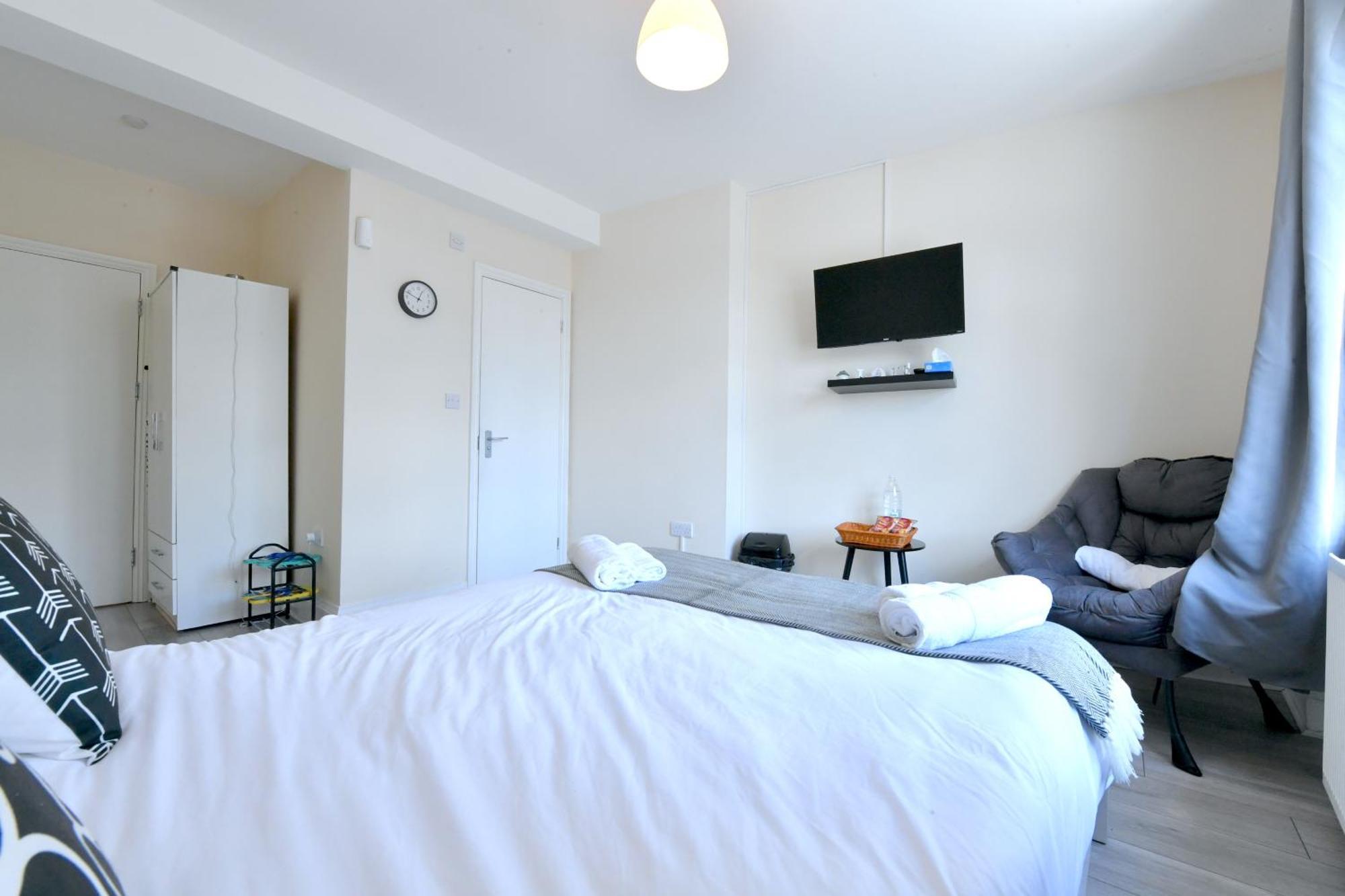 City Apartments Near Seven Sisters Londra Esterno foto
