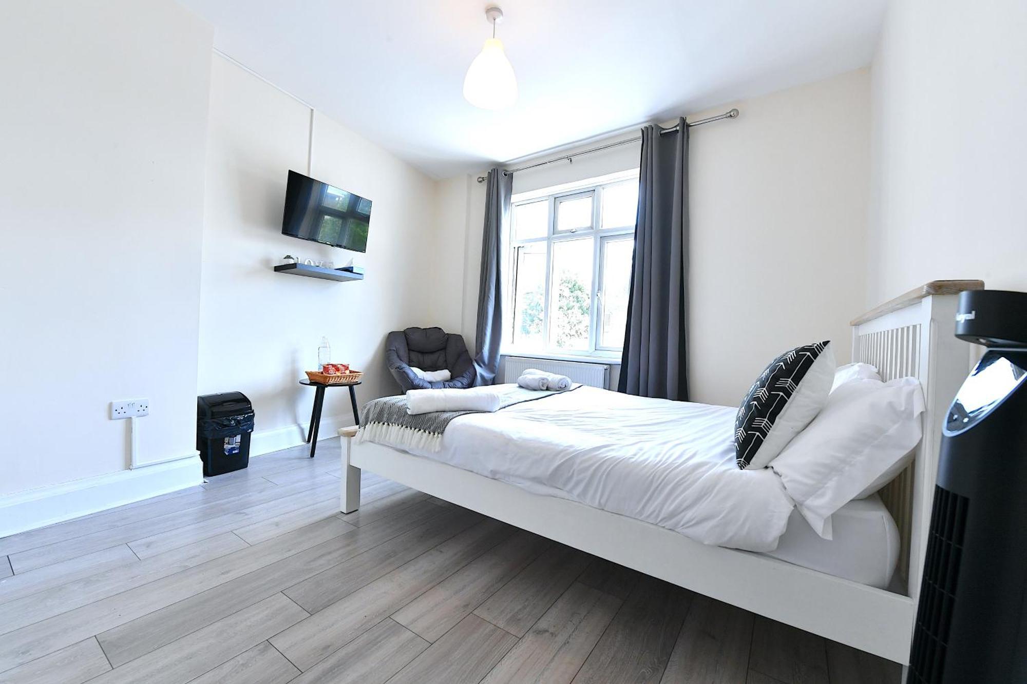 City Apartments Near Seven Sisters Londra Esterno foto